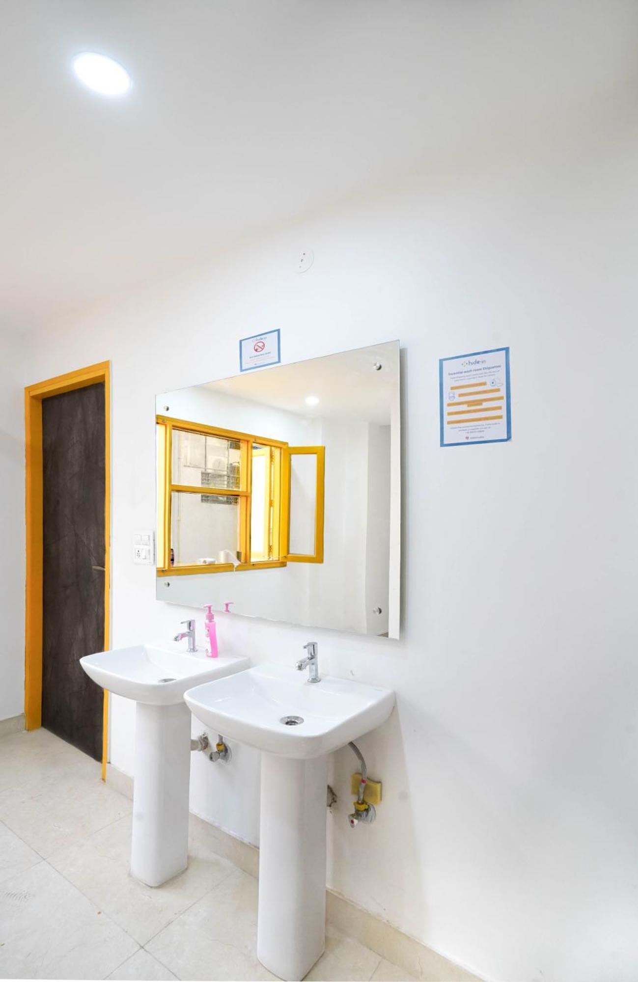 Hide-In Hostel Delhi Нью-Дели Экстерьер фото