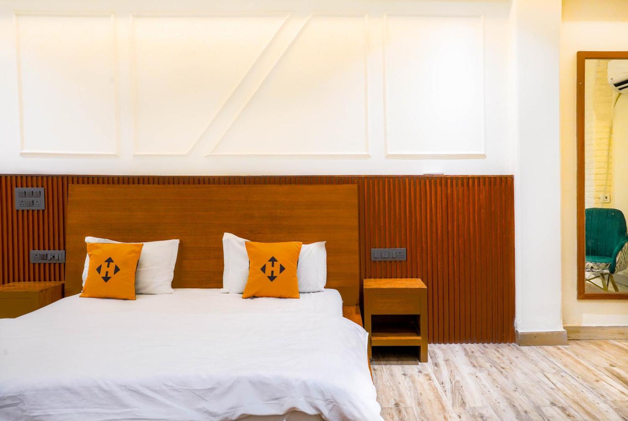 Hide-In Hostel Delhi Нью-Дели Экстерьер фото