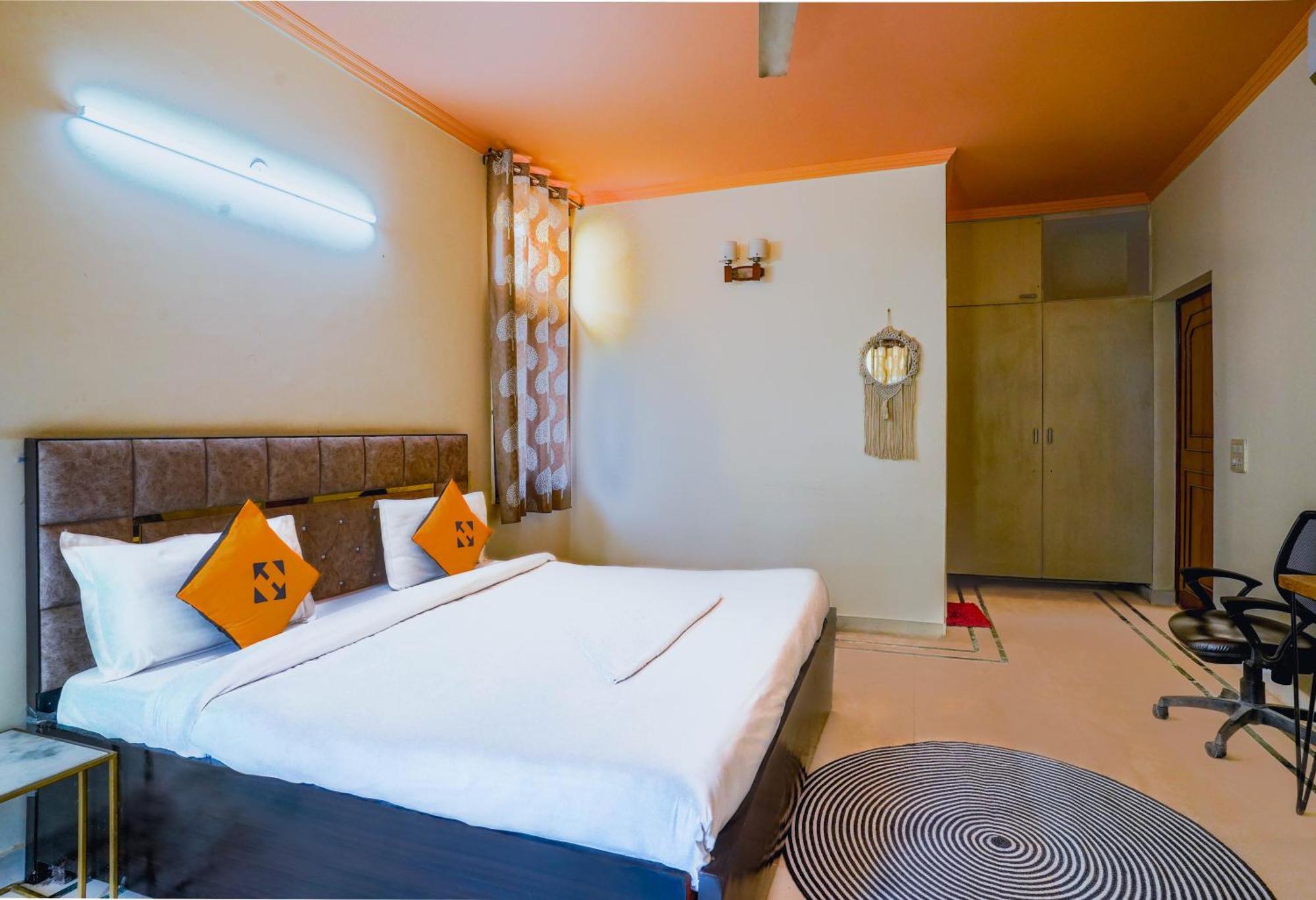 Hide-In Hostel Delhi Нью-Дели Экстерьер фото